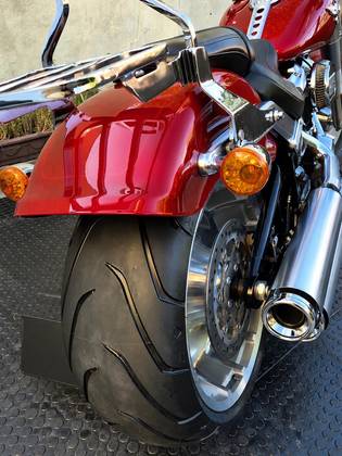HARLEY-DAVIDSON SOFTAIL FAT BOY 114 